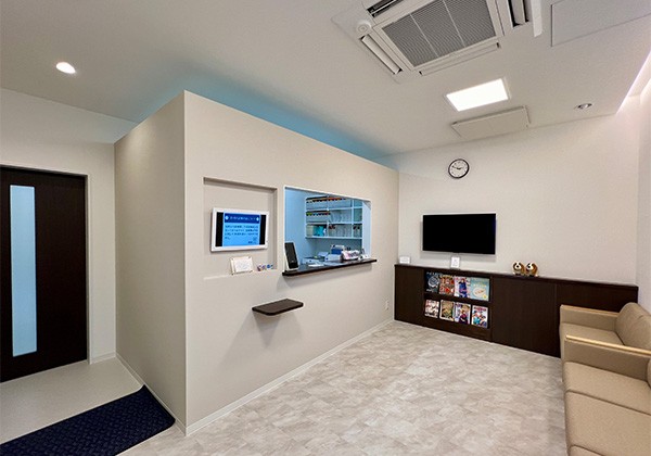 【土日診療・平日19時まで診療】地域に寄り添い、丁寧な説明と予防を大切にするほほえみ歯科クリニック