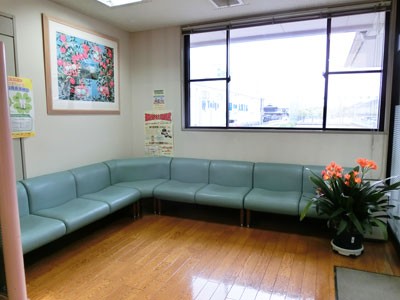 【駐車場完備・土曜診療】地域に寄り添う堀内歯科医院の確かな補綴治療と安心の診療体制