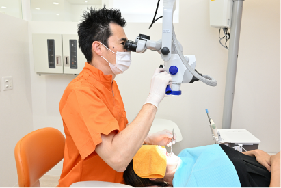 最新の設備と高度な技術を駆使し、痛みの少ない、精密な治療を提供 しています