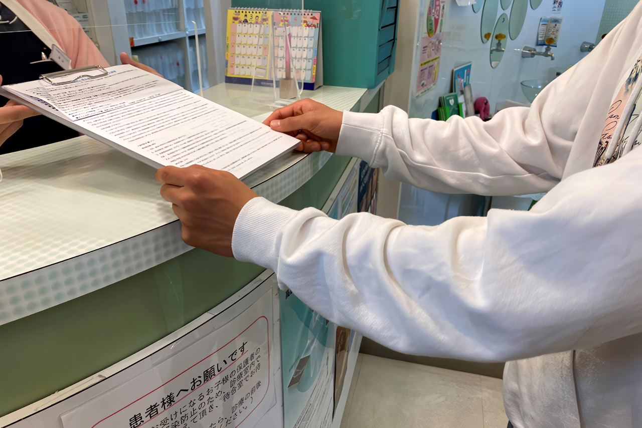 ①入口②受付③診療スペース