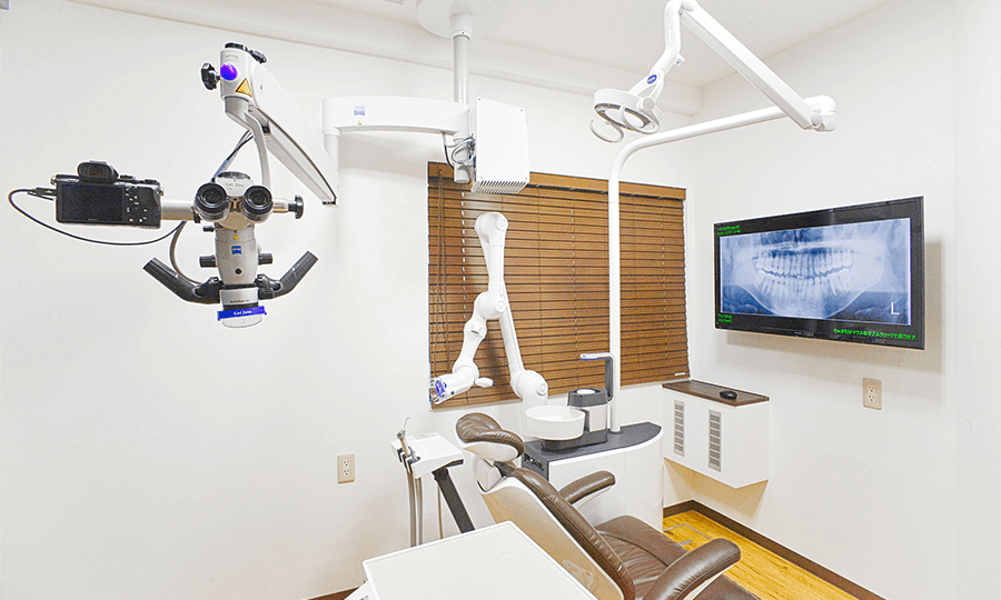 CTやマイクロスコープを活用し、適切な治療計画を立案しています