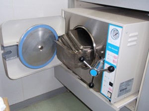 【筒井駅 車で5分・駐車場完備】補綴治療と丁寧な説明を大切にする桜川歯科医院