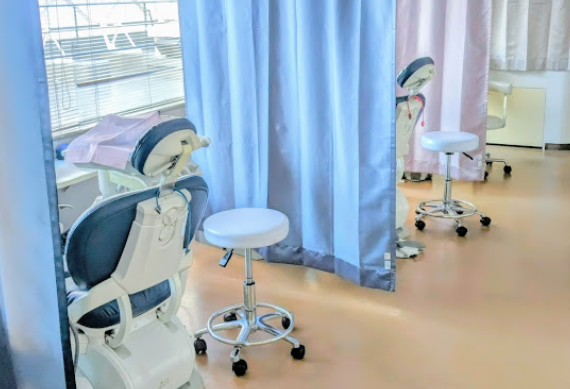 【青葉台駅南口より徒歩30秒】駅前で身近な歯医者さんを目指す青葉歯科医院