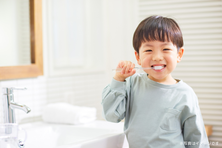 【二目川下バス停 徒歩1分】治療前の説明を重視し幅広い診療に対応する加藤歯科医院
