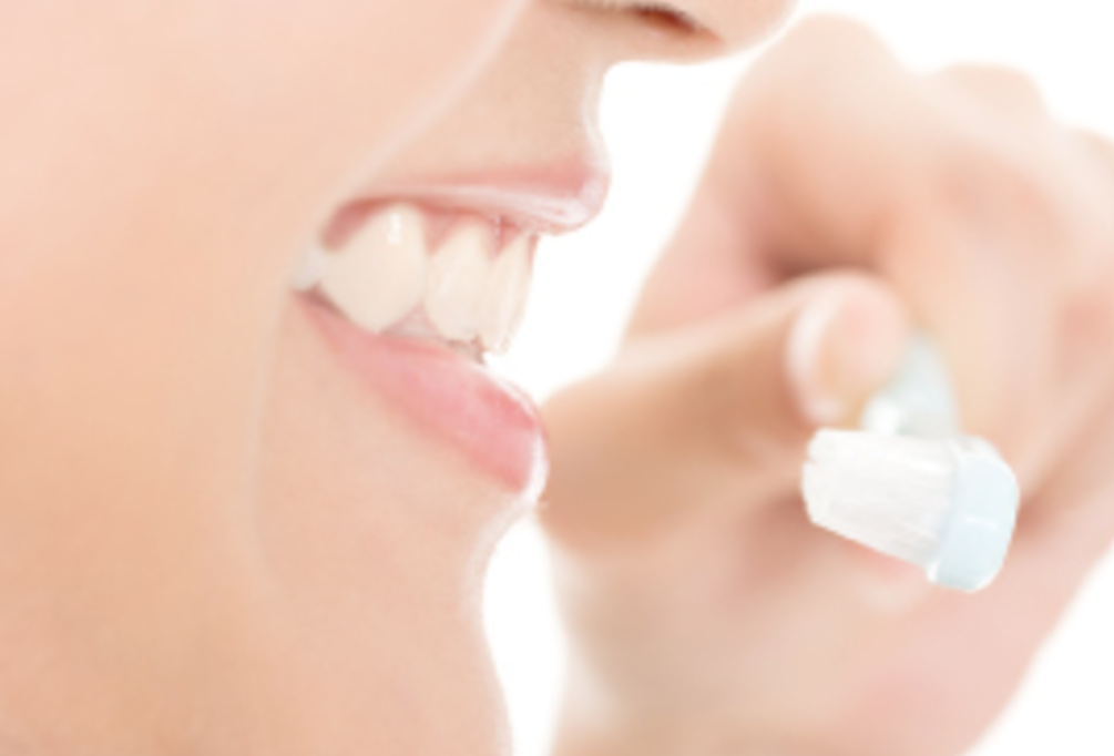 予防と保存を重視し、全身の健康につながる歯科医療を提供します