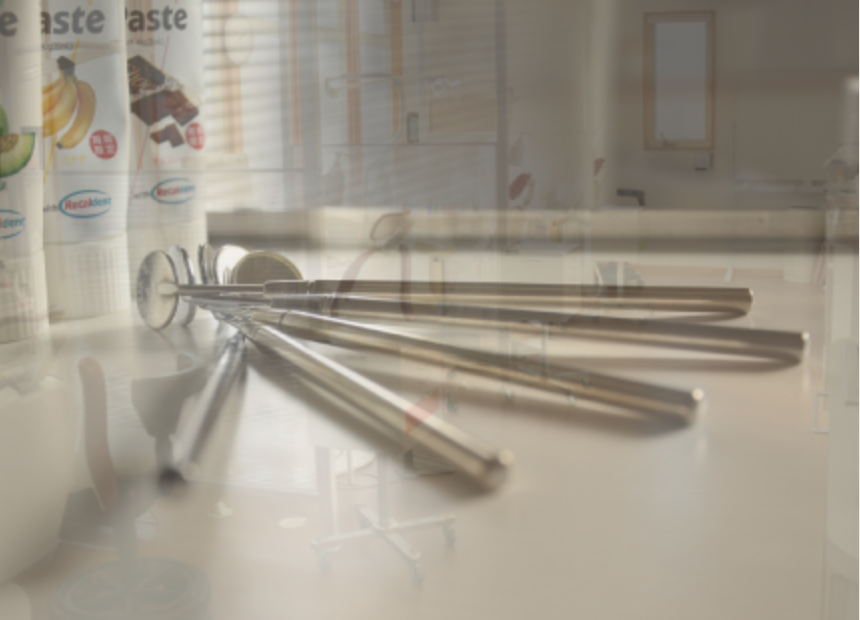 ①受付②診察室③診療