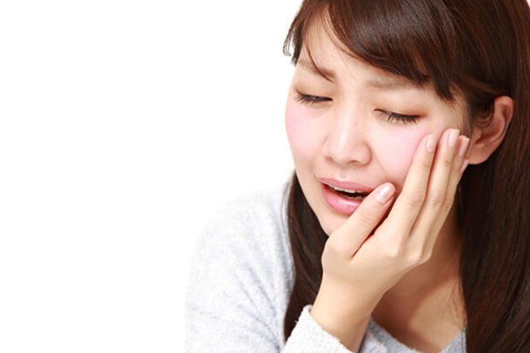 最小限の侵襲で効果的な治療と継続的なケアで自然な歯を長く維持