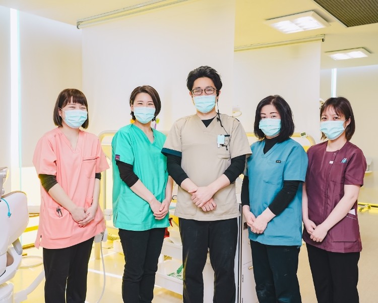 患者様のお悩みに耳を傾け納得のいく治療計画を提案しています