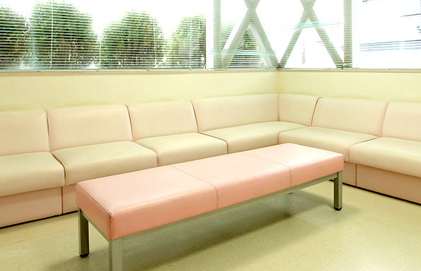 ①診療室②受付③待合室