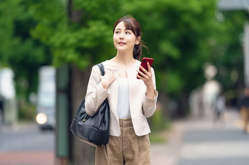 お仕事帰りにも気軽に受診できる歯科医院です
