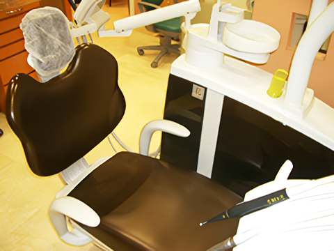 顎関節症による不快な症状をやわらげ、快適な日常を取り戻すお手伝いをいたします。