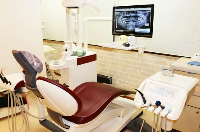 【大和駅 徒歩３分】日本障害者歯科学会 認定医在籍／訪問歯科・障害者歯科診療 対応あり】総ての患者様に口腔と身体の健康維持を提供する三國歯科医院