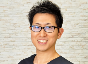 院長の林　順二