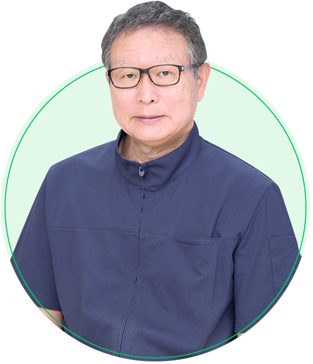 院長の亀井 照明