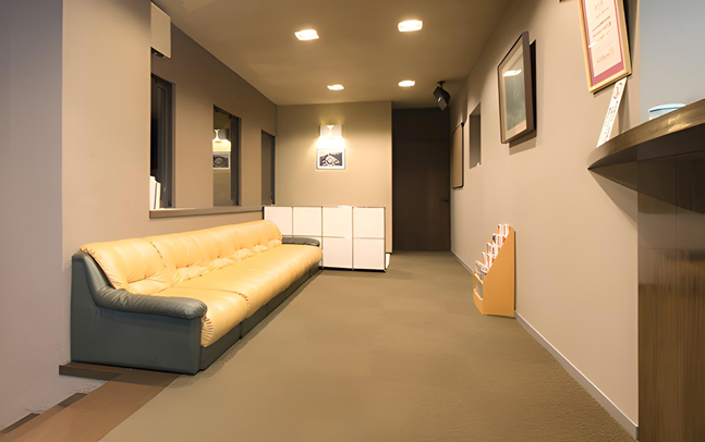 【江南駅からバス8分】歯周病・咬み合わせ・インプラントの3領域で高い専門性を誇る藤塚院長の緑が丘歯科医院