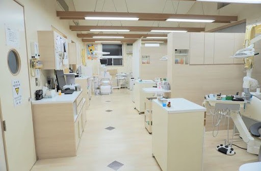 【駐車場完備・土曜診療】歯を削らず、守り育てる診療を大切にする はしもと歯科