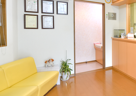 【浜松駅から車で約8分】訪問診療対応し高齢者のお口の機能維持に取り組む鈴木歯科医院