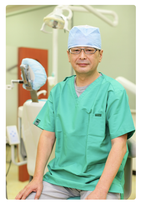 院長の市岡 典篤