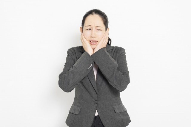 お口の中や顎に異変を感じたら口腔外科を受診することが大切です