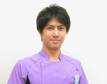 虫歯や歯周病などの基本的な疾患に対して、丁寧な診察と説明を重視した対応が行われています