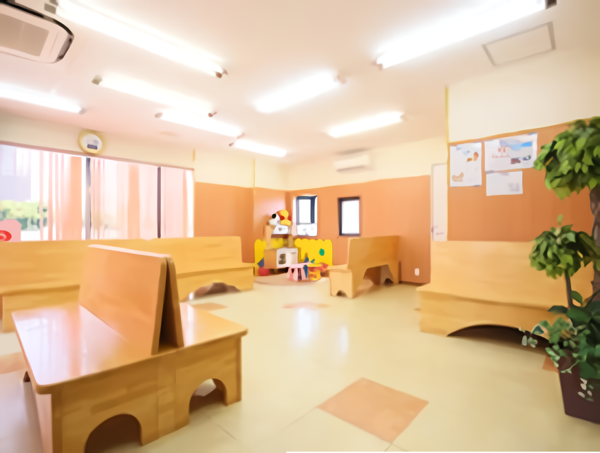 ①くまざき歯科グループ紹介画像②受付③診療スペース