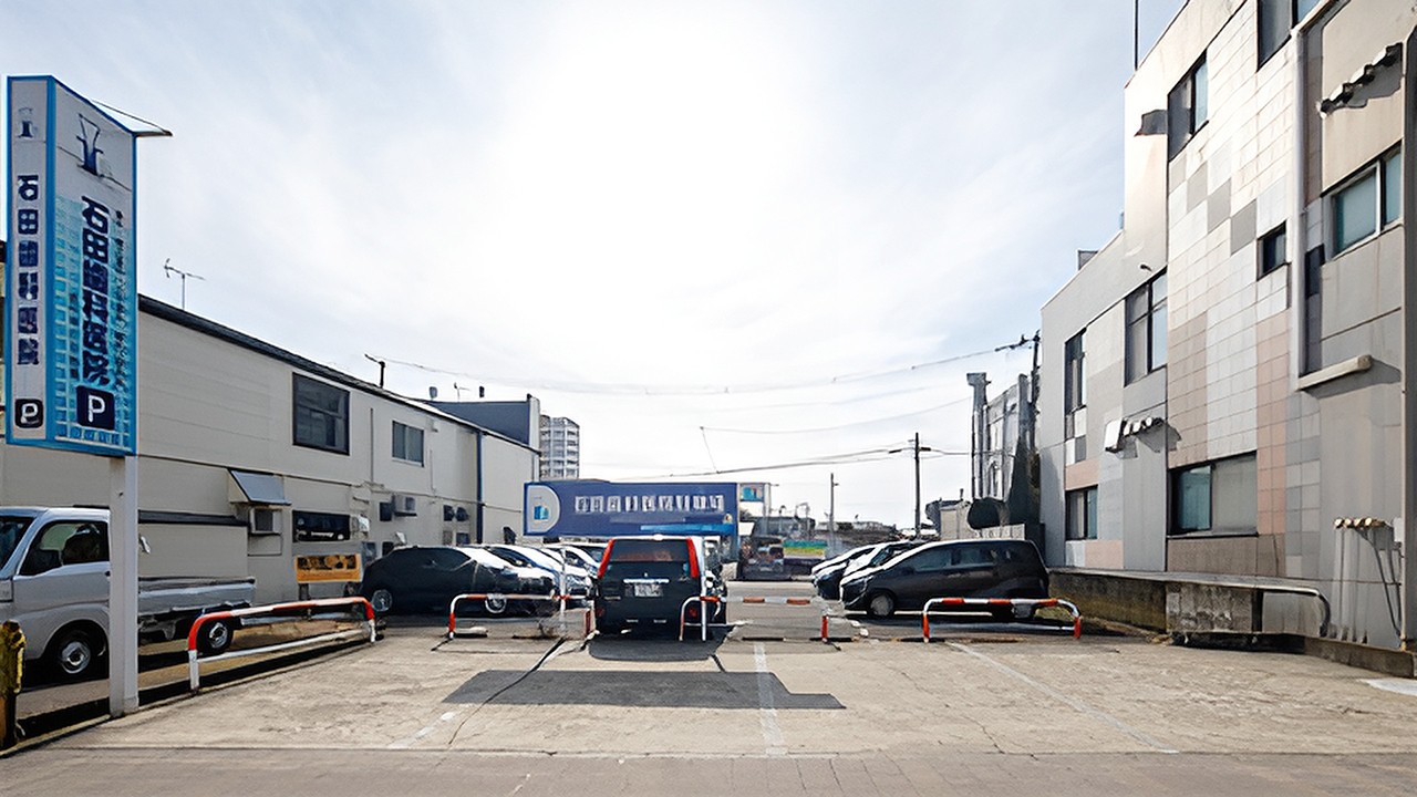 広い駐車場のご用意がございます