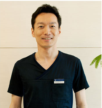 院長の高井 貞浩