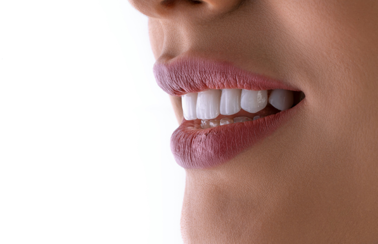 患者様の未来を支えるインプラント治療