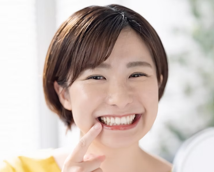 患者様の希望やライフスタイルに合わせた審美歯科治療を提供し、笑顔に自信を持てるようサポートします