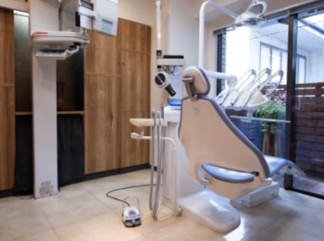 【地下鉄半蔵門線 半蔵門駅/有楽町駅 徒歩2～5分】完全予約制の歯科治療に貢献するプラスデントクリニック