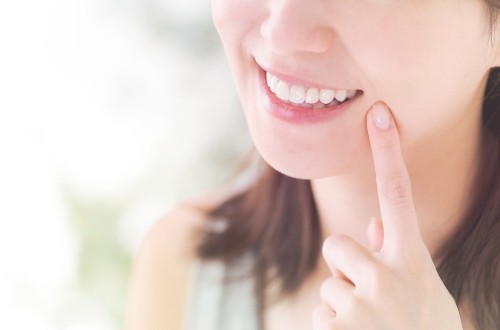 負担を抑えつつ理想の口元に近づくための選択肢として、お試し矯正を提供しています。