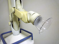 ①診療室②レーザー治療器③口腔外バキューム