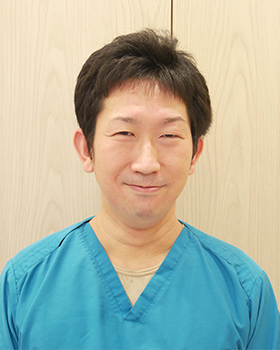 院長の川上洋一