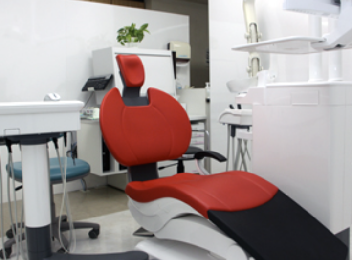 【土曜日診療あり】快適な人生を過ごせるようにQOLを向上させる医療を提供するクリニック「デンタルクリニックフクオカ」