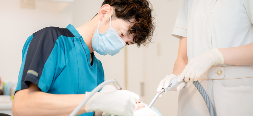 歯の状態や美的な要望を分析します