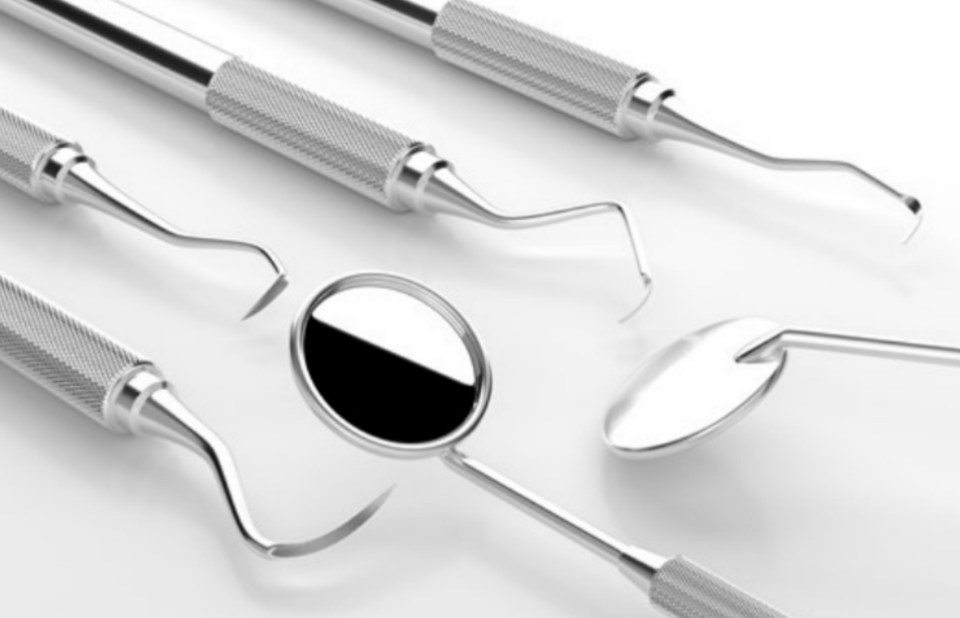 顕微鏡検査と体系的アプローチで口腔疾患の予防と改善を実現