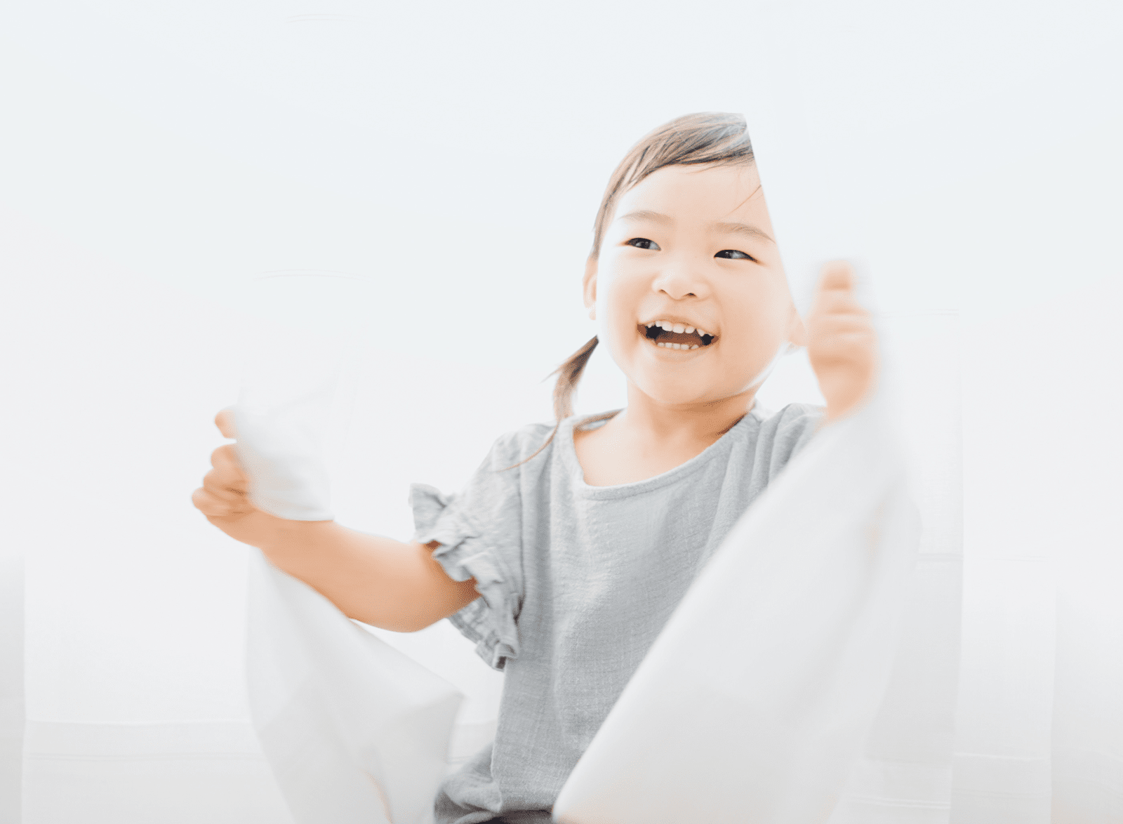 お子様の健やかな成長をサポートする小児歯科と、妊娠中の方の健康を守るマタニティー歯科を提供しています