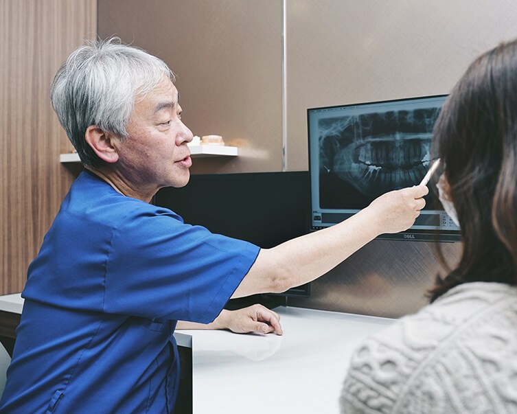 【日本補綴歯科学会指導医 在籍】訪問診療と歯周病管理で地域を支える徳治会歯科医院八代