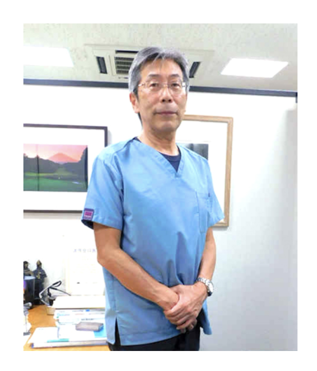 院長の大塚 隆