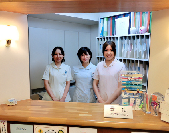 ①受付②明るい診療室③お子様から見える位置で診療ができます