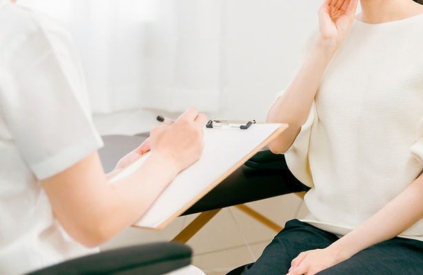 お口の状態を見直したいと考えている患者様は、定期的な受診を検討してみてはいかがでしょうか。