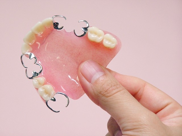 者思案はイメージです