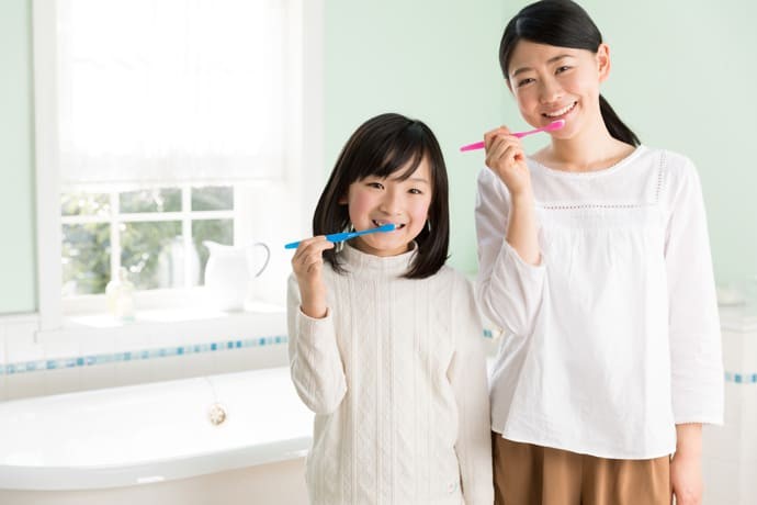 患者様一人ひとりに合ったセルフケアや定期的なメンテナンスを提案し、お口の健康維持をサポートしています。