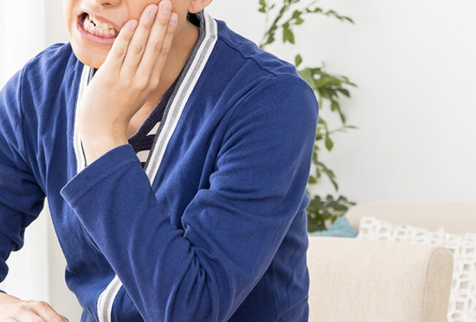 顎関節症の悩みは大岩歯科医院で改善のお手伝いをします