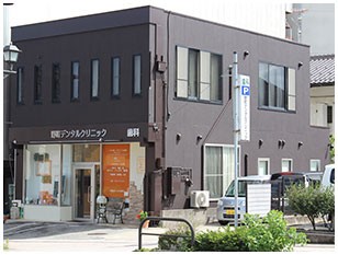 ①外観②診療台③滅菌システム