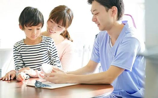 専門的なトレーニングを実施
