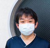 院長の大久保 清光