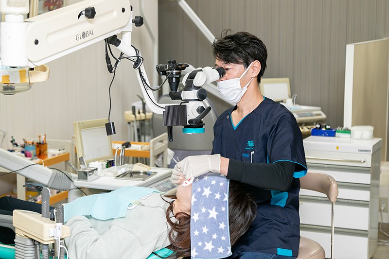 お口の問題に対して外科的処置を行います