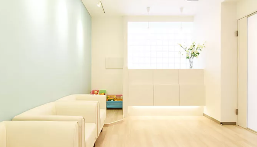 ①待合室②治療室