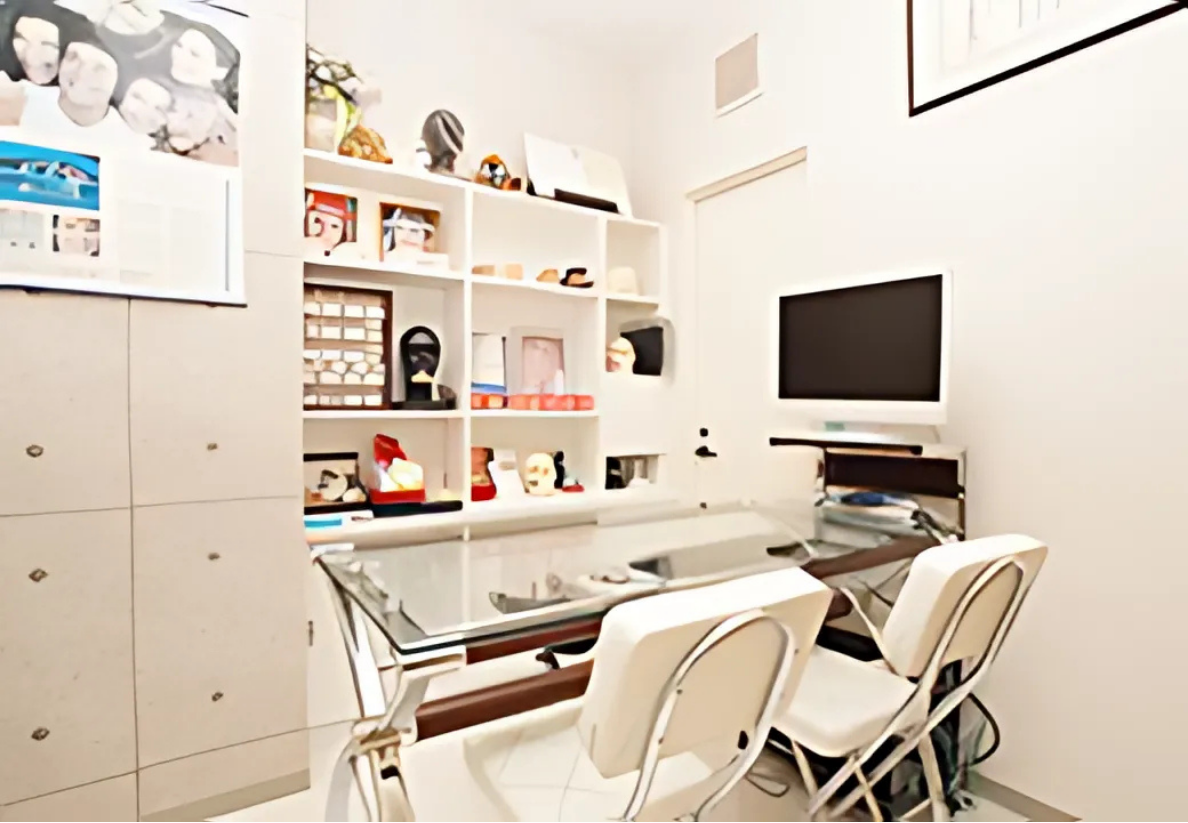 ①診療室②カウンセリングルーム③待合室